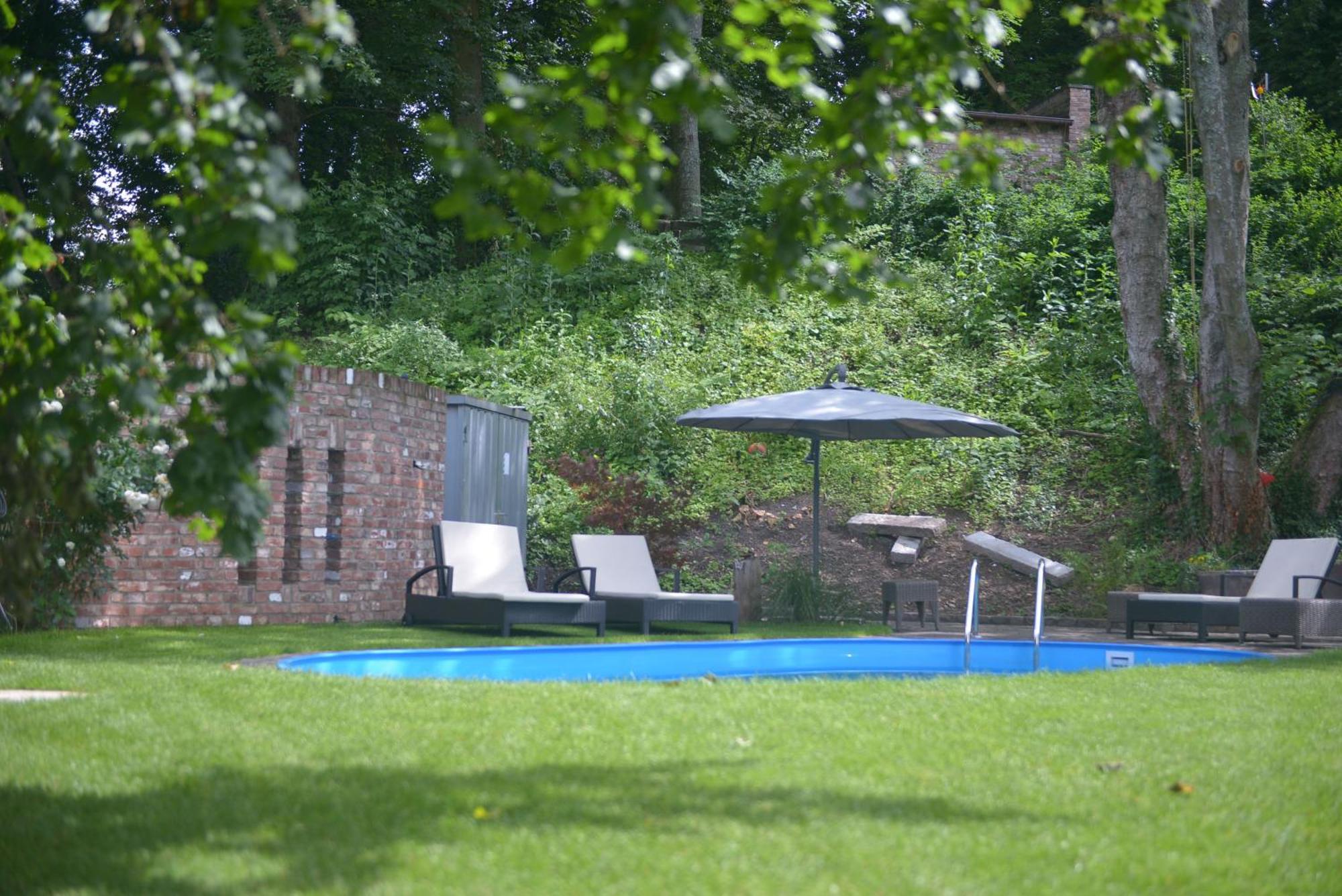 Carl-Kaiser-Loft I Solingen Esterno foto